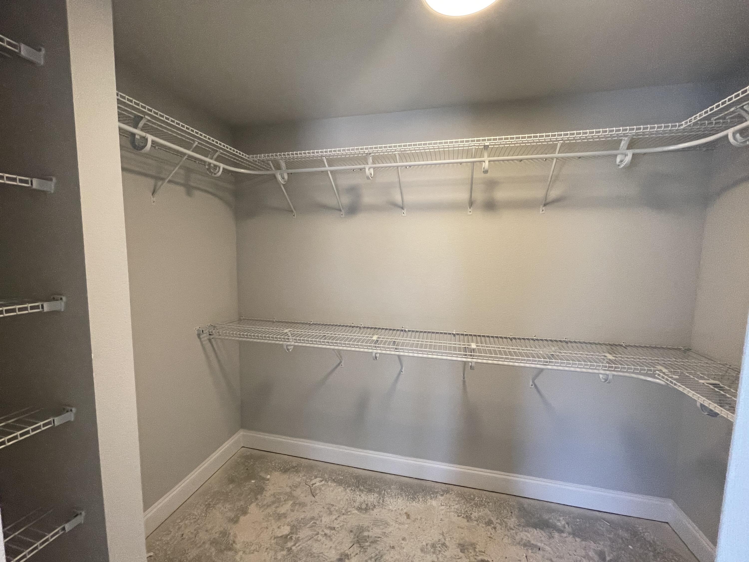 CRESCENT SHORES - Residential