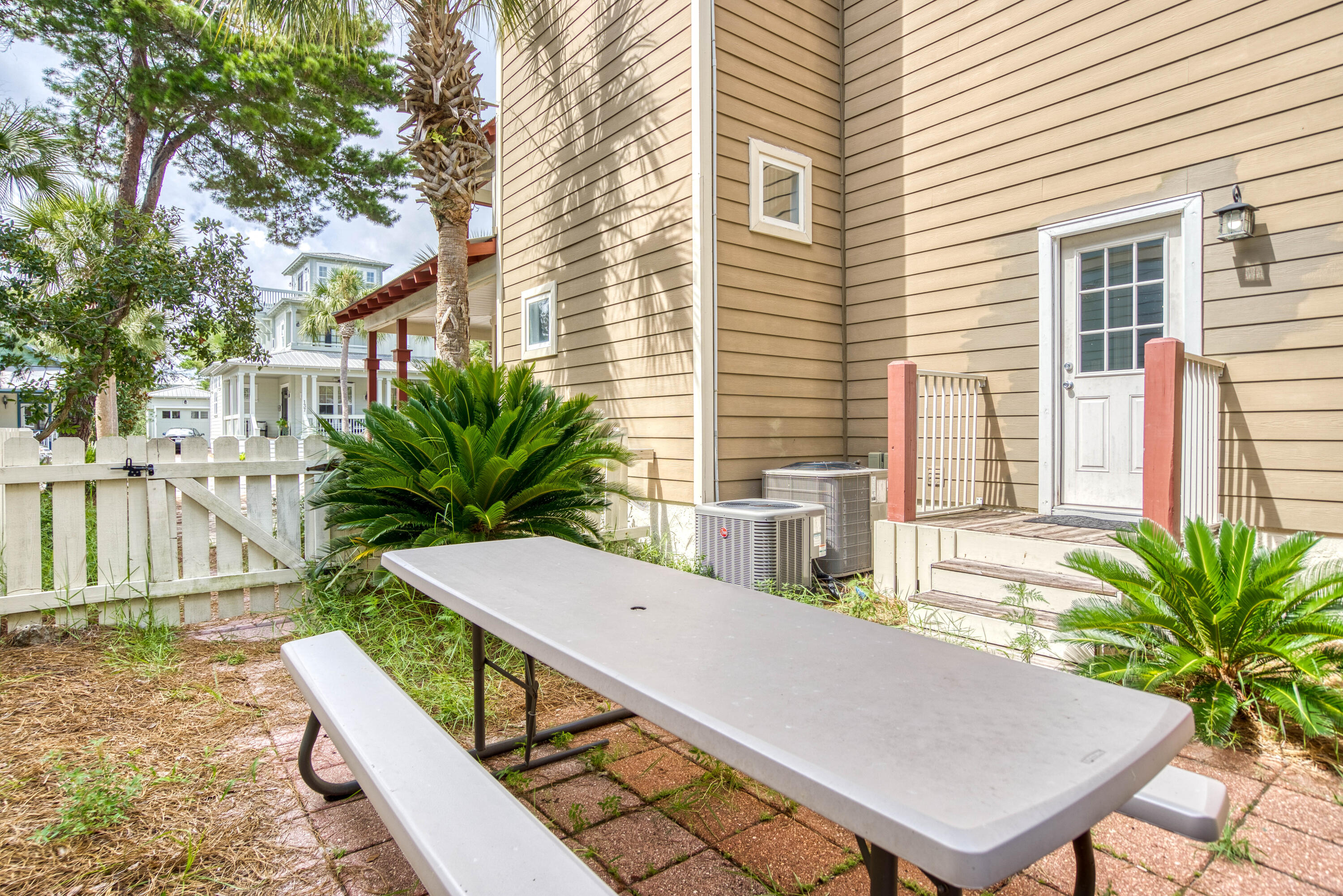 SEACREST BEACH - Residential