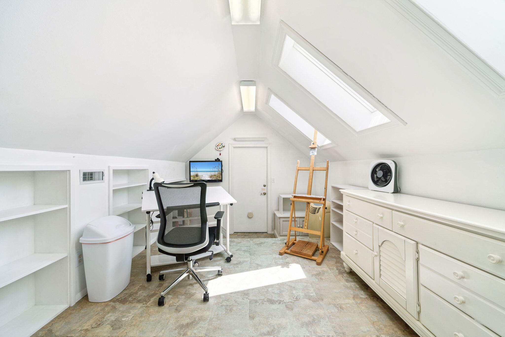 OAKMONT PLACE - Residential