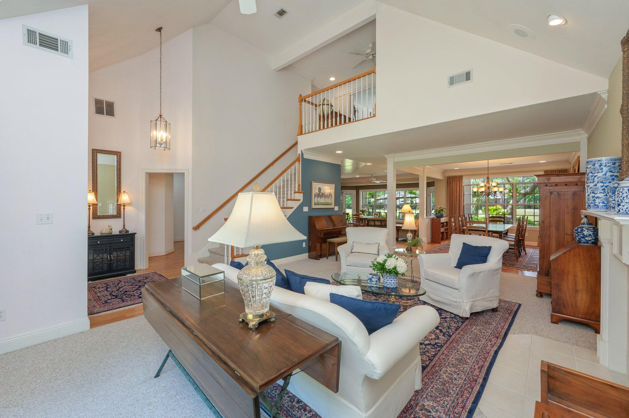 OAKMONT PLACE - Residential