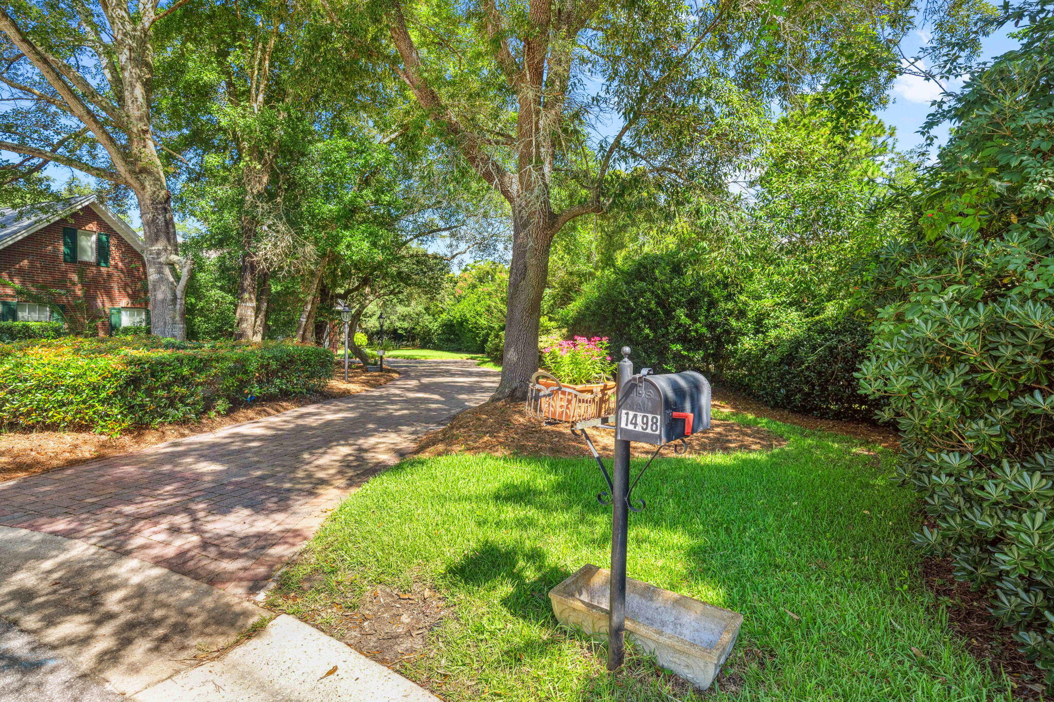 OAKMONT PLACE - Residential