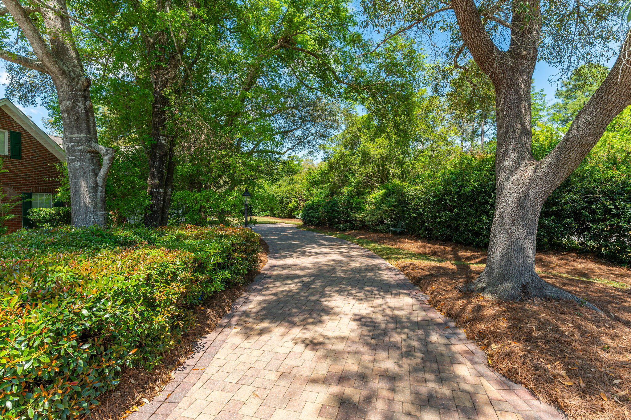OAKMONT PLACE - Residential
