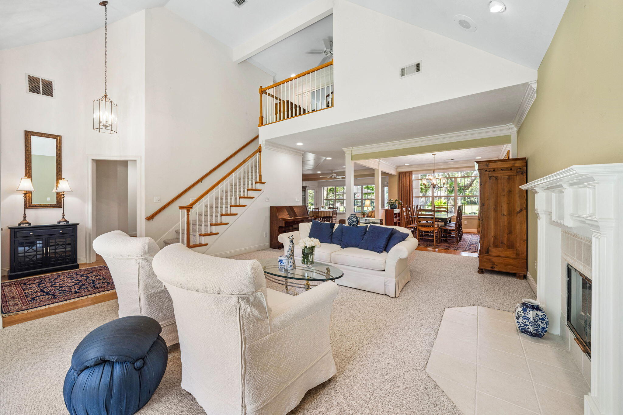 OAKMONT PLACE - Residential
