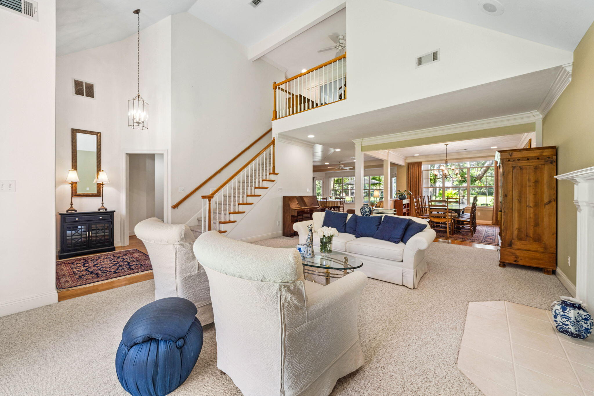 OAKMONT PLACE - Residential