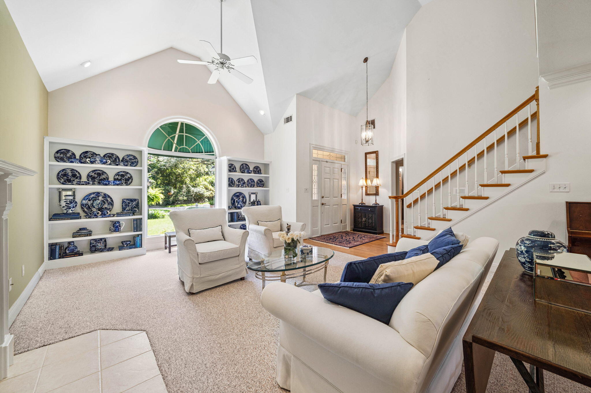 OAKMONT PLACE - Residential