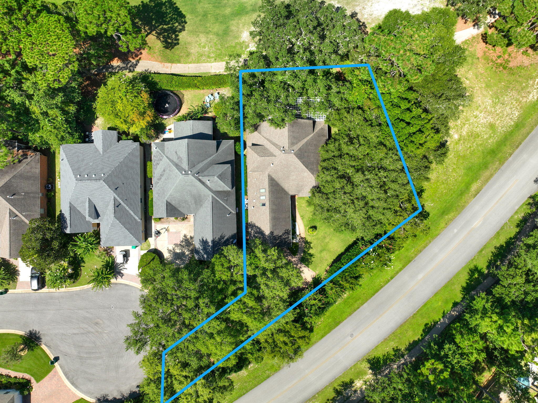 OAKMONT PLACE - Residential