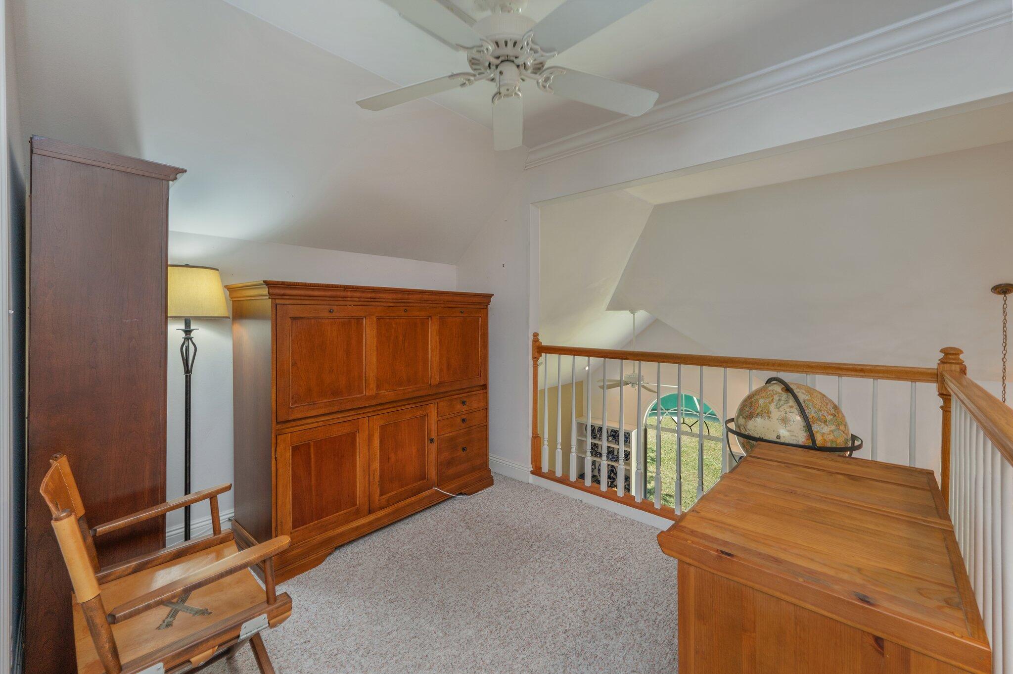 OAKMONT PLACE - Residential