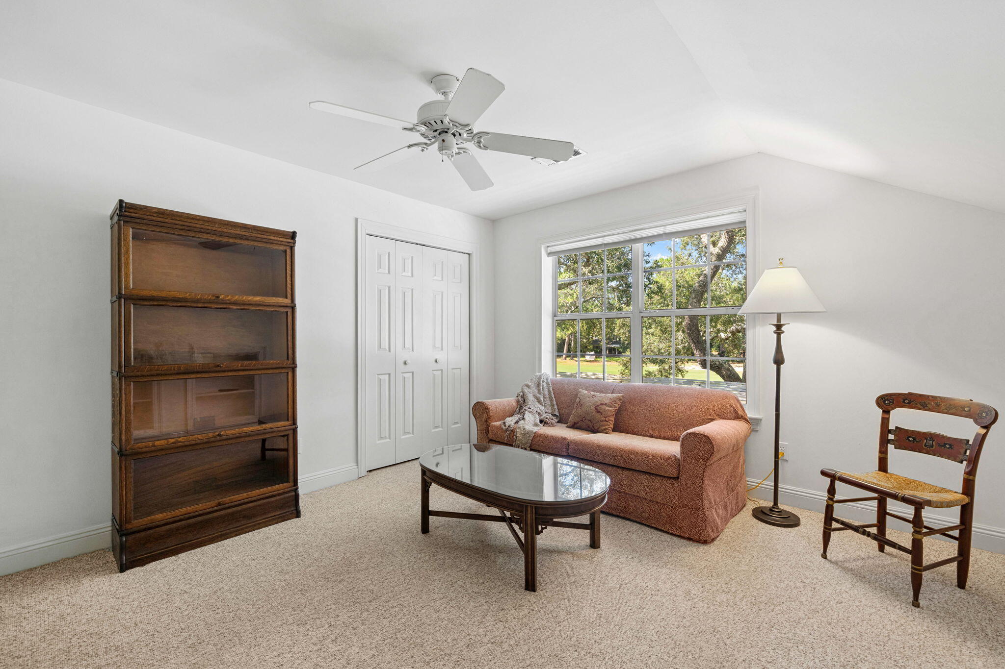 OAKMONT PLACE - Residential