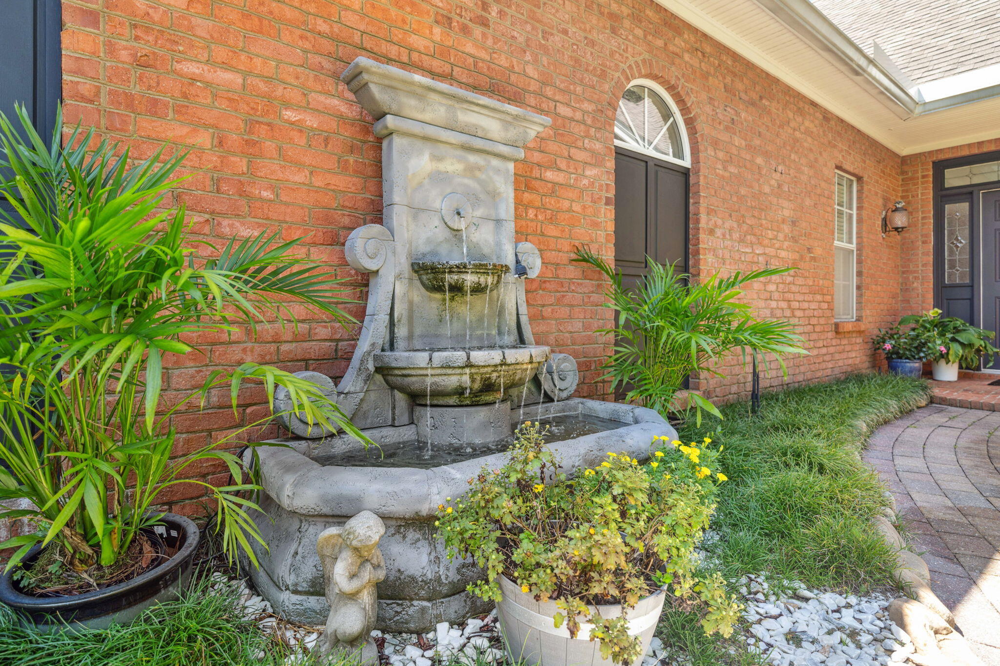OAKMONT PLACE - Residential