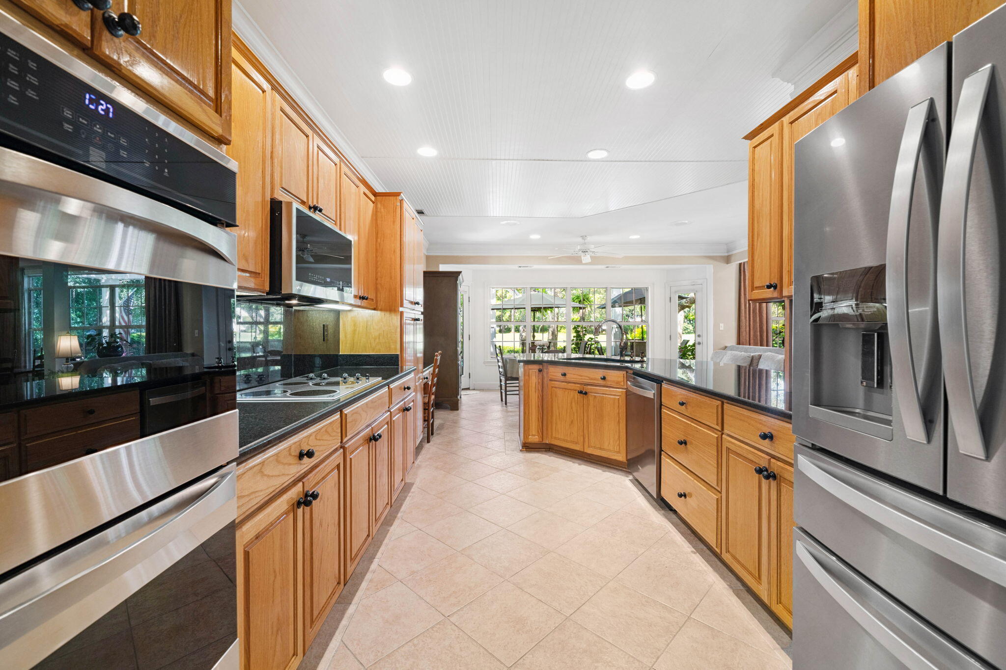 OAKMONT PLACE - Residential
