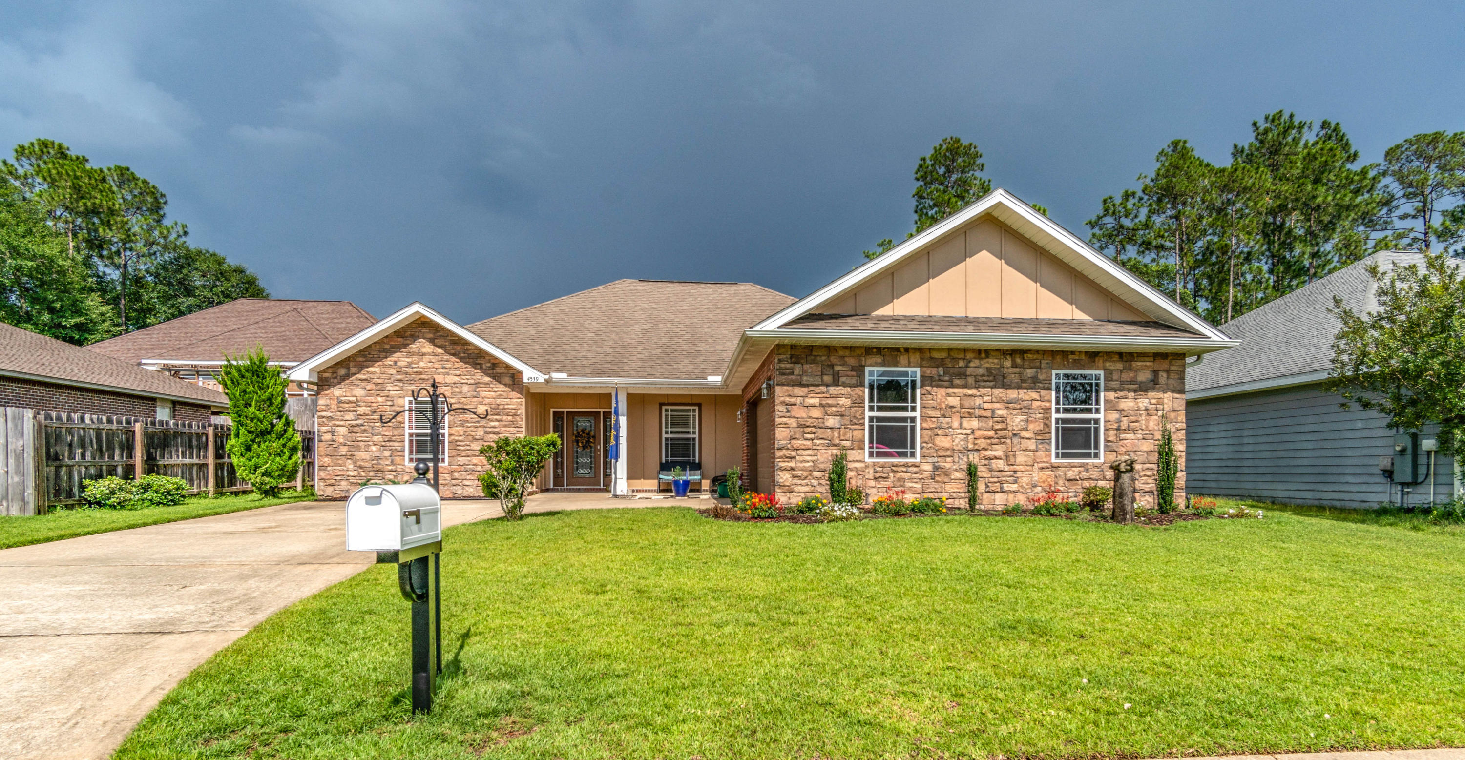 DUGGAN POND ESTATES - Residential