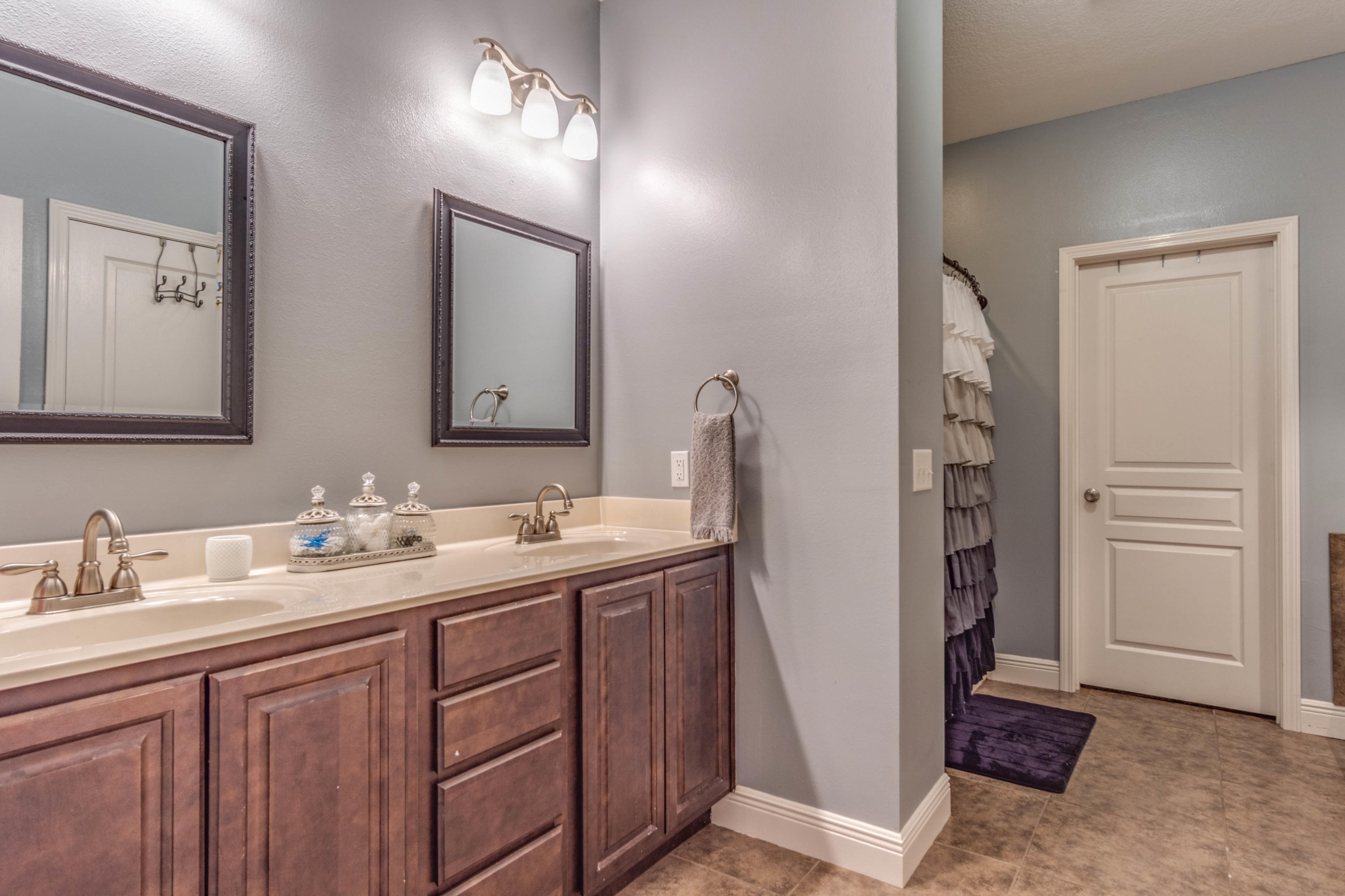 DUGGAN POND ESTATES - Residential