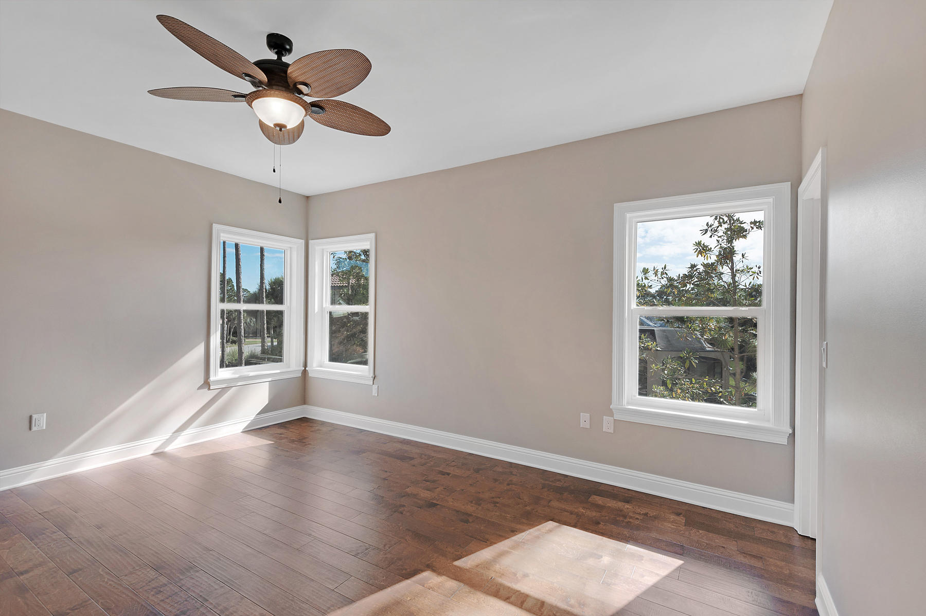 EMERALD BAY PH 1A - Residential