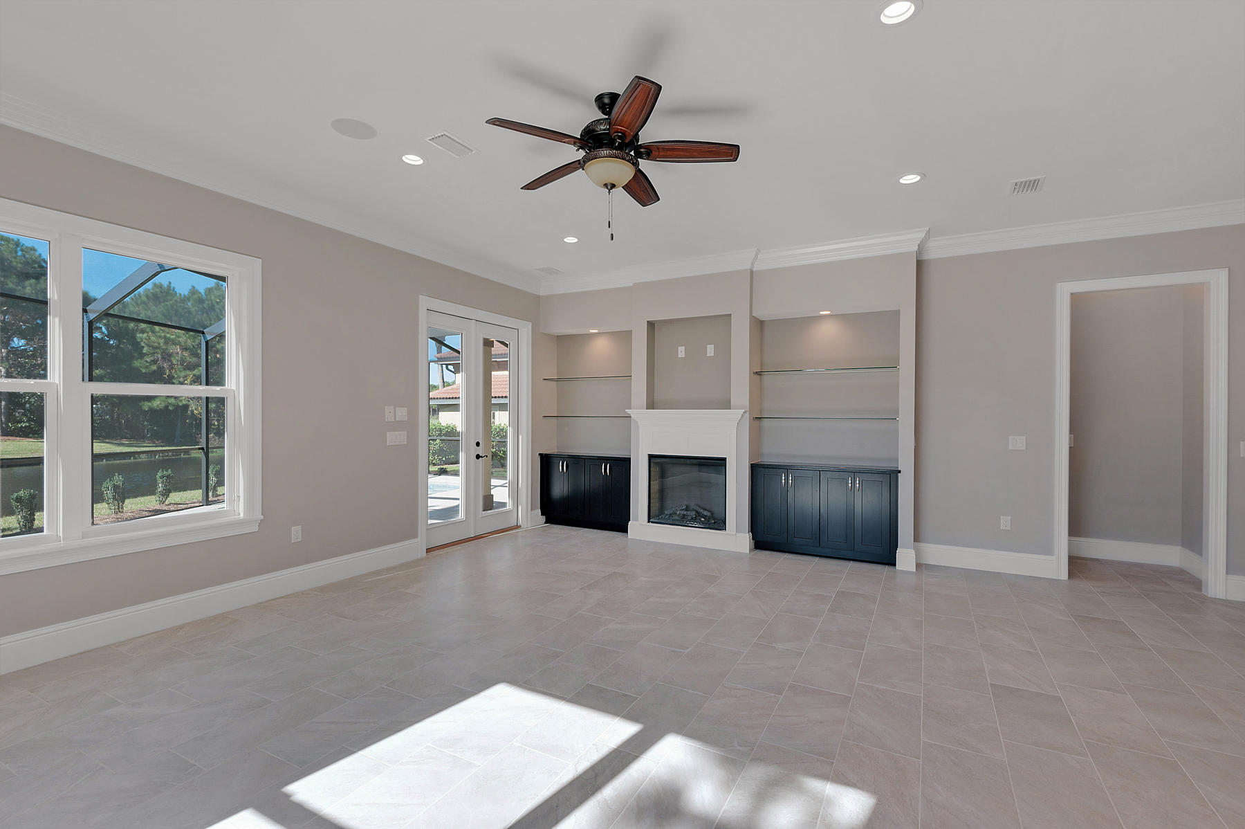 EMERALD BAY PH 1A - Residential
