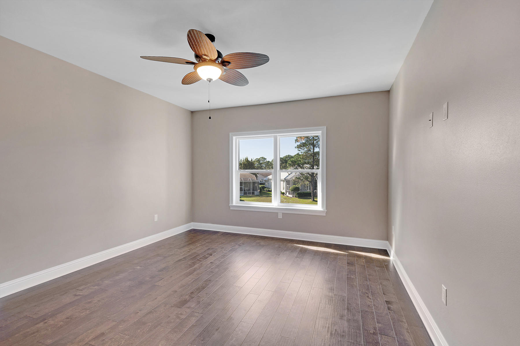 EMERALD BAY PH 1A - Residential