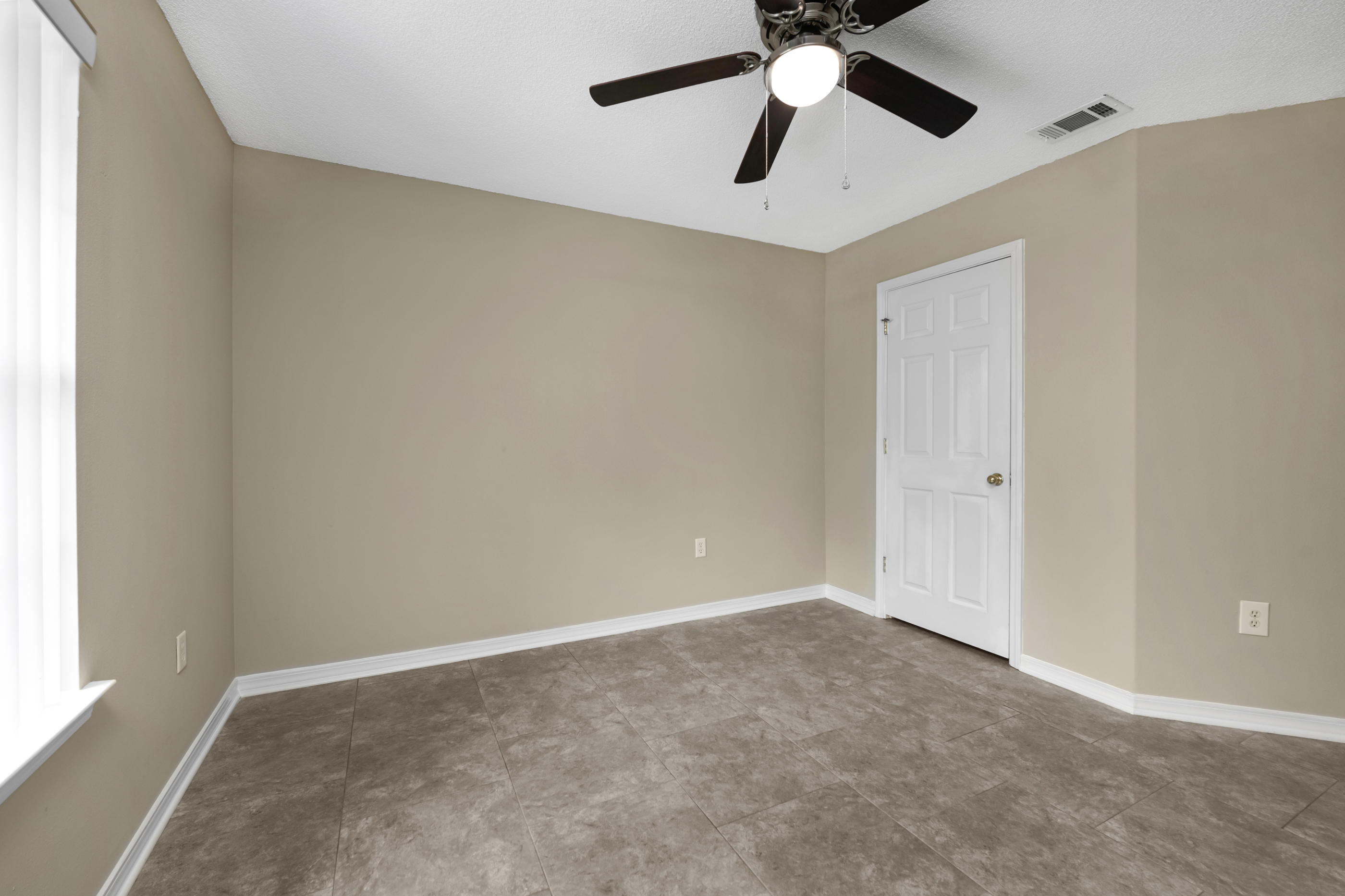 CREETWOOD PLACE - Residential