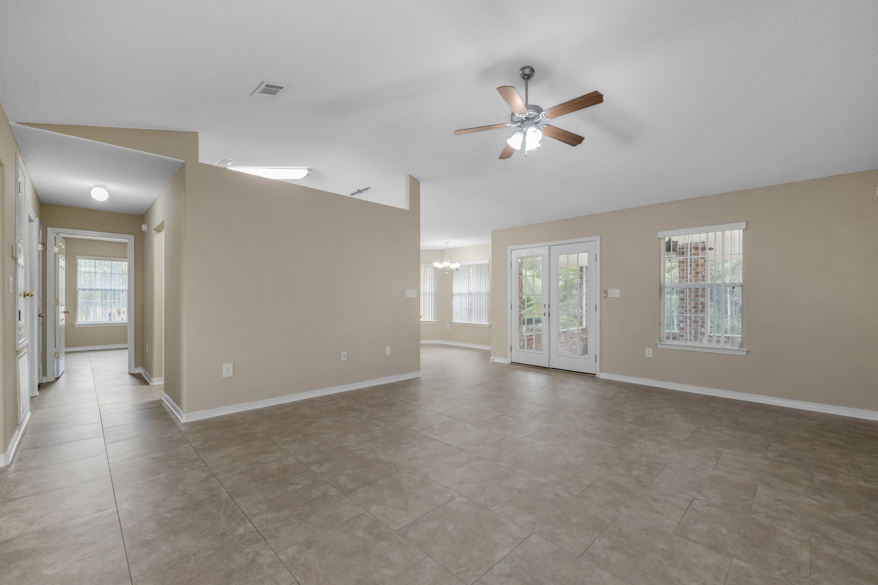 CREETWOOD PLACE - Residential