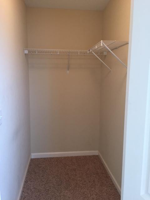 ARBOR LAKE PHASE 1 - Residential Lease