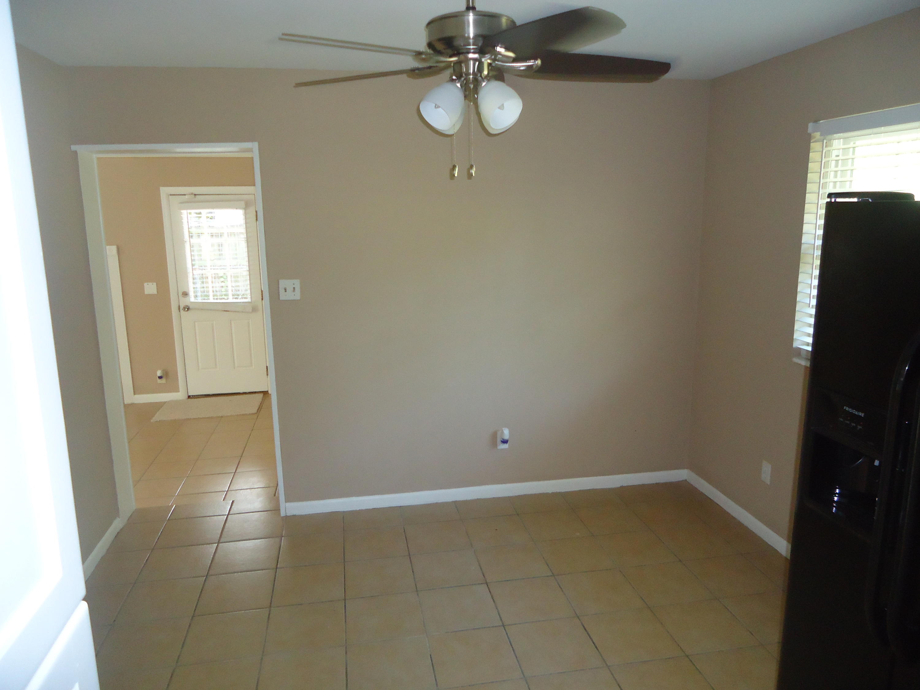 OAKLAND ADDN lot 12 blk 22 - Residential