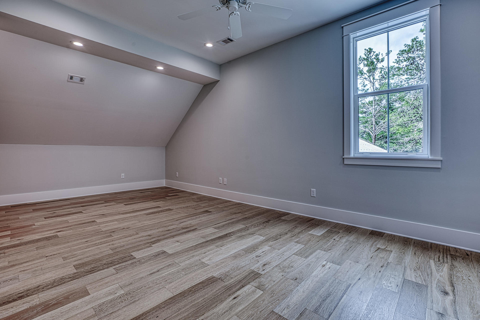 BEACH HIGHLAND 1ST ADD - Residential