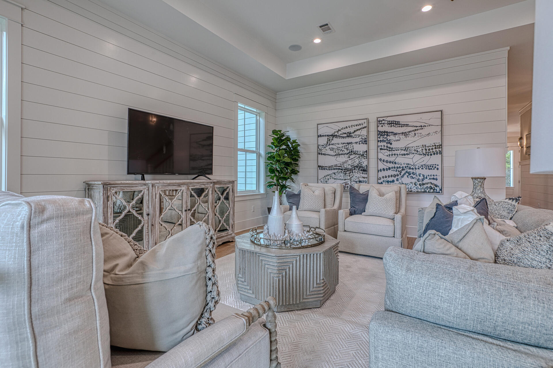 BEACH HIGHLAND 1ST ADD - Residential