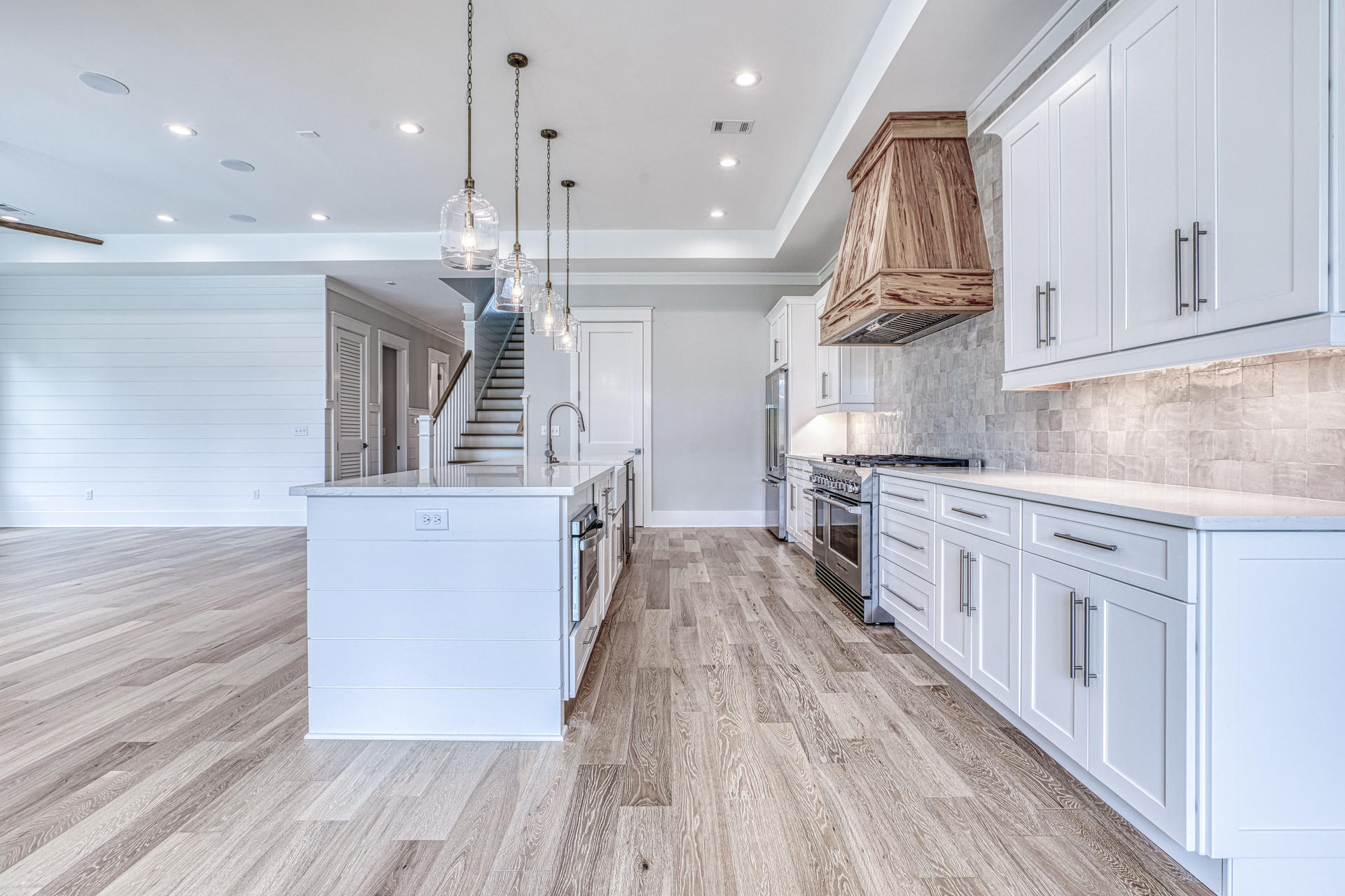BEACH HIGHLAND 1ST ADD - Residential