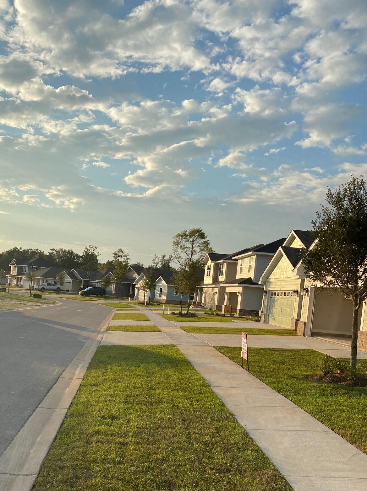 RIVERWALK PH I - Residential