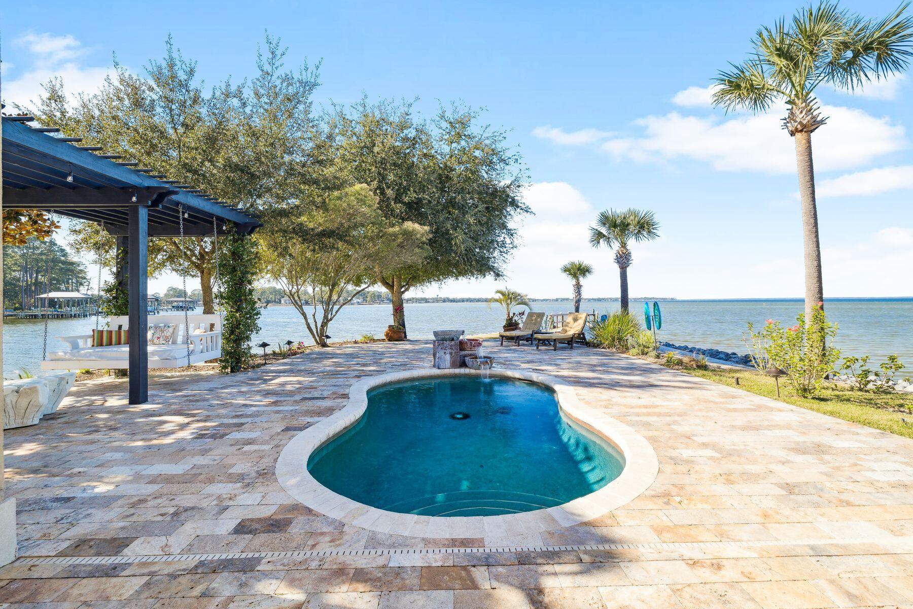 SANTA ROSA BEACH ESTATES - Residential