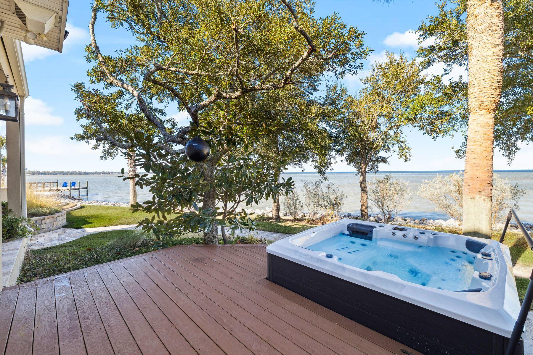 SANTA ROSA BEACH ESTATES - Residential