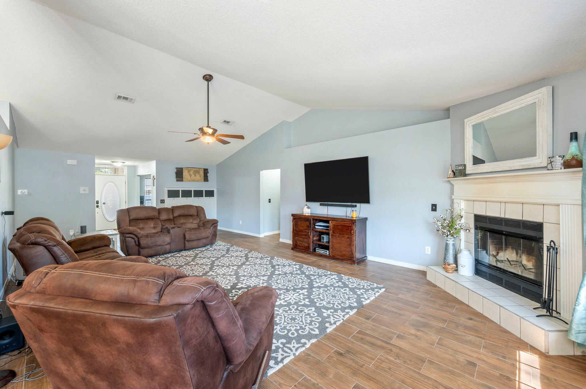 MARION MANOR - Residential