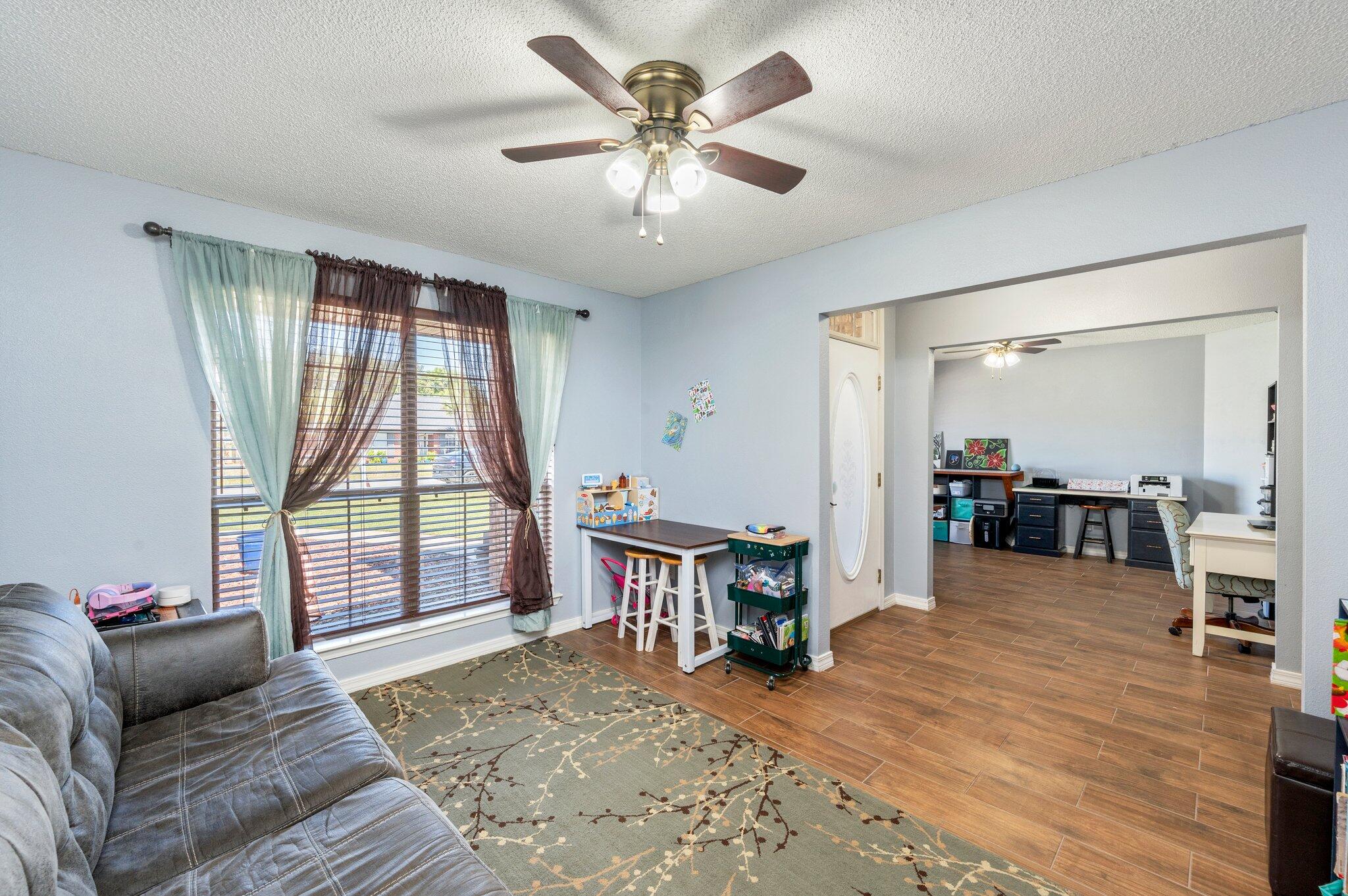 MARION MANOR - Residential