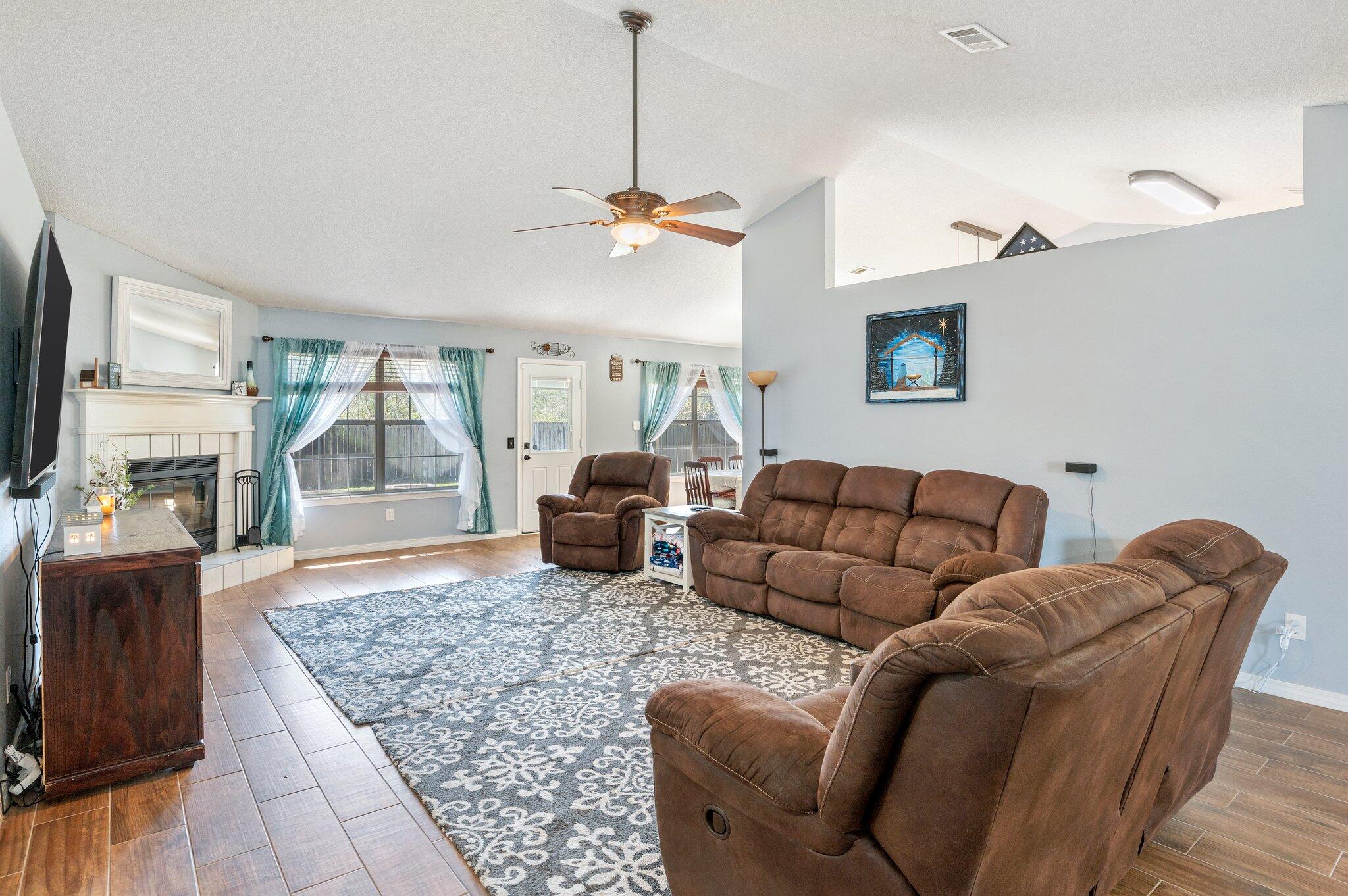 MARION MANOR - Residential