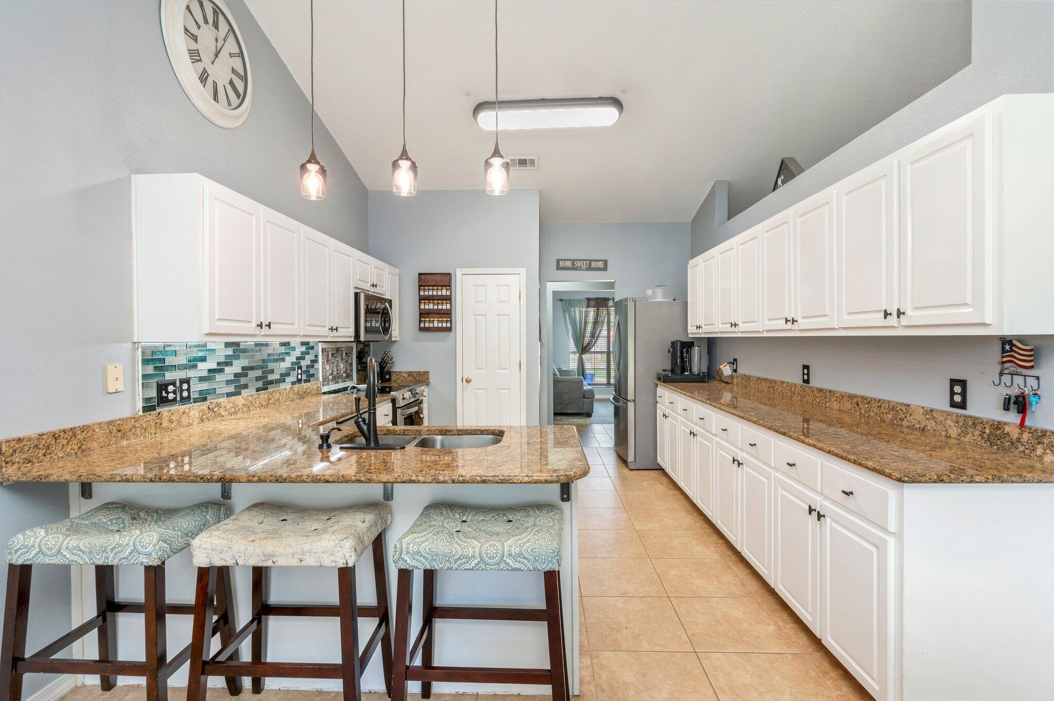 MARION MANOR - Residential