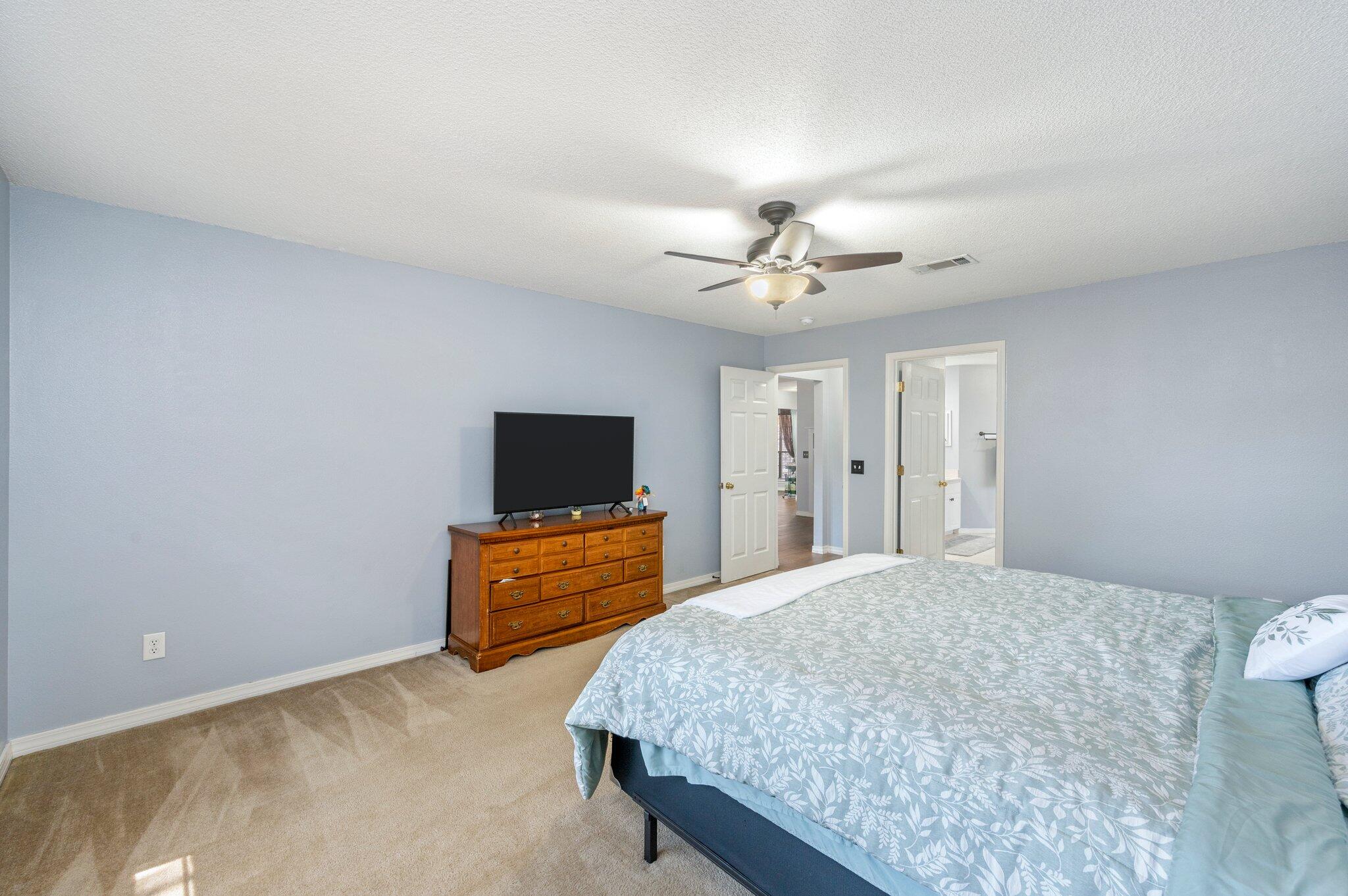 MARION MANOR - Residential