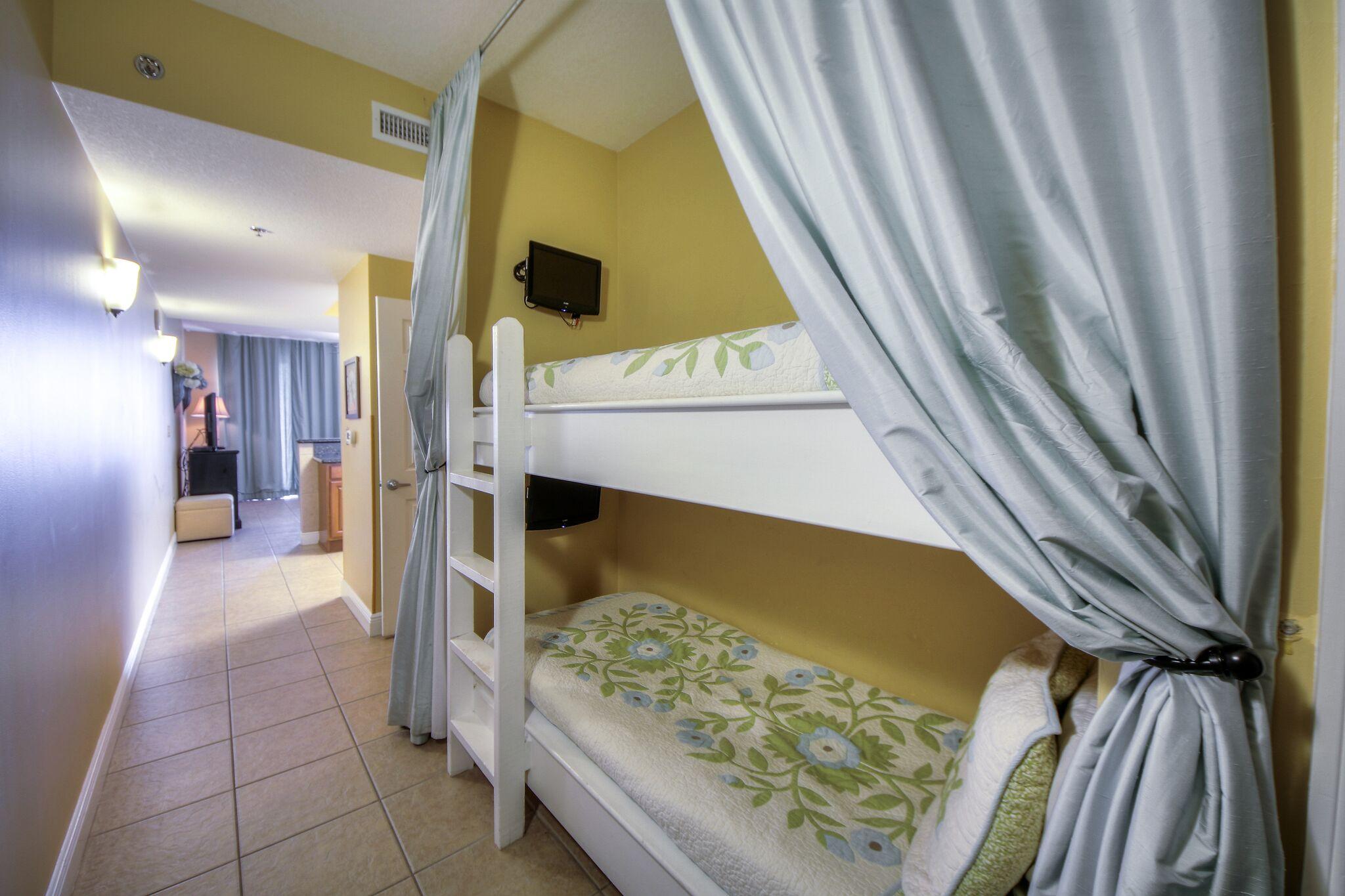 ARIEL DUNES II - Residential