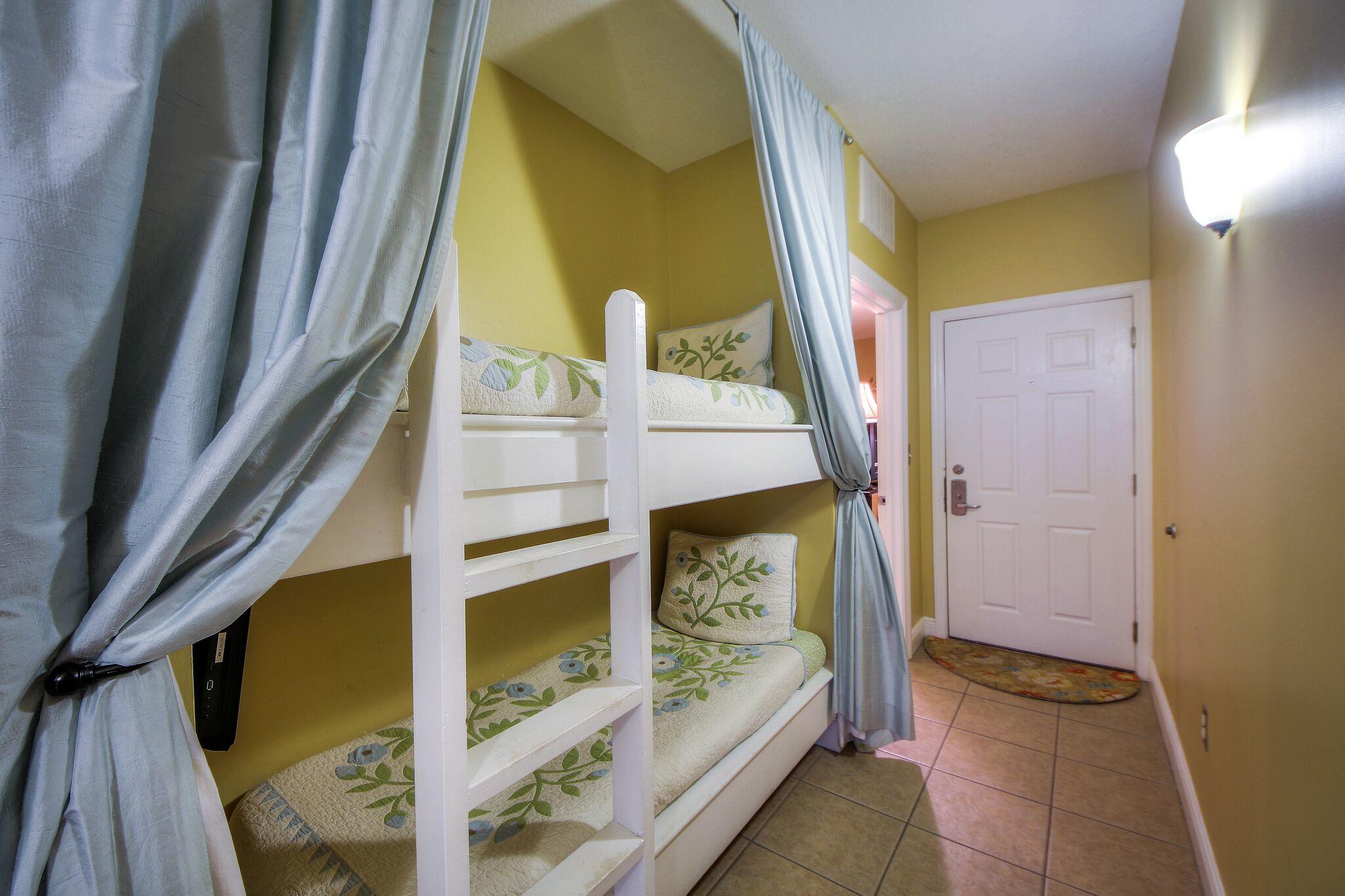 ARIEL DUNES II - Residential