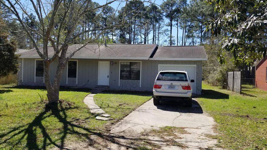 Charming home, completely renovated in the middle of Niceville, so convenient to Eglin, grocery stores, restaurants and ramps to the bay. Less than 20 mns from the white sand beaches of Destin, this 3 bedroom house has underseen a complete makeover including fresh paint, new flooring throughout, new kitchen and bathroom cabinets, granite countertops mirrors, light fixtures, appliances and more.The fenced backyard is huge and could easily accommodate a new pool with extra space to spare.Please call Chris or Sam for additional info.
