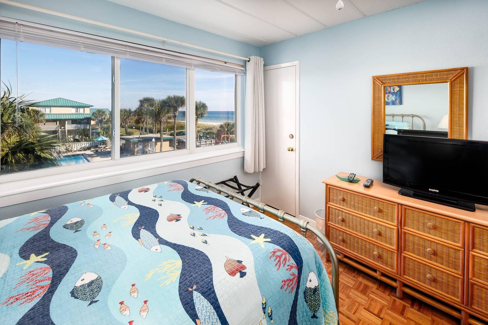 SEASPRAY CONDO - Residential