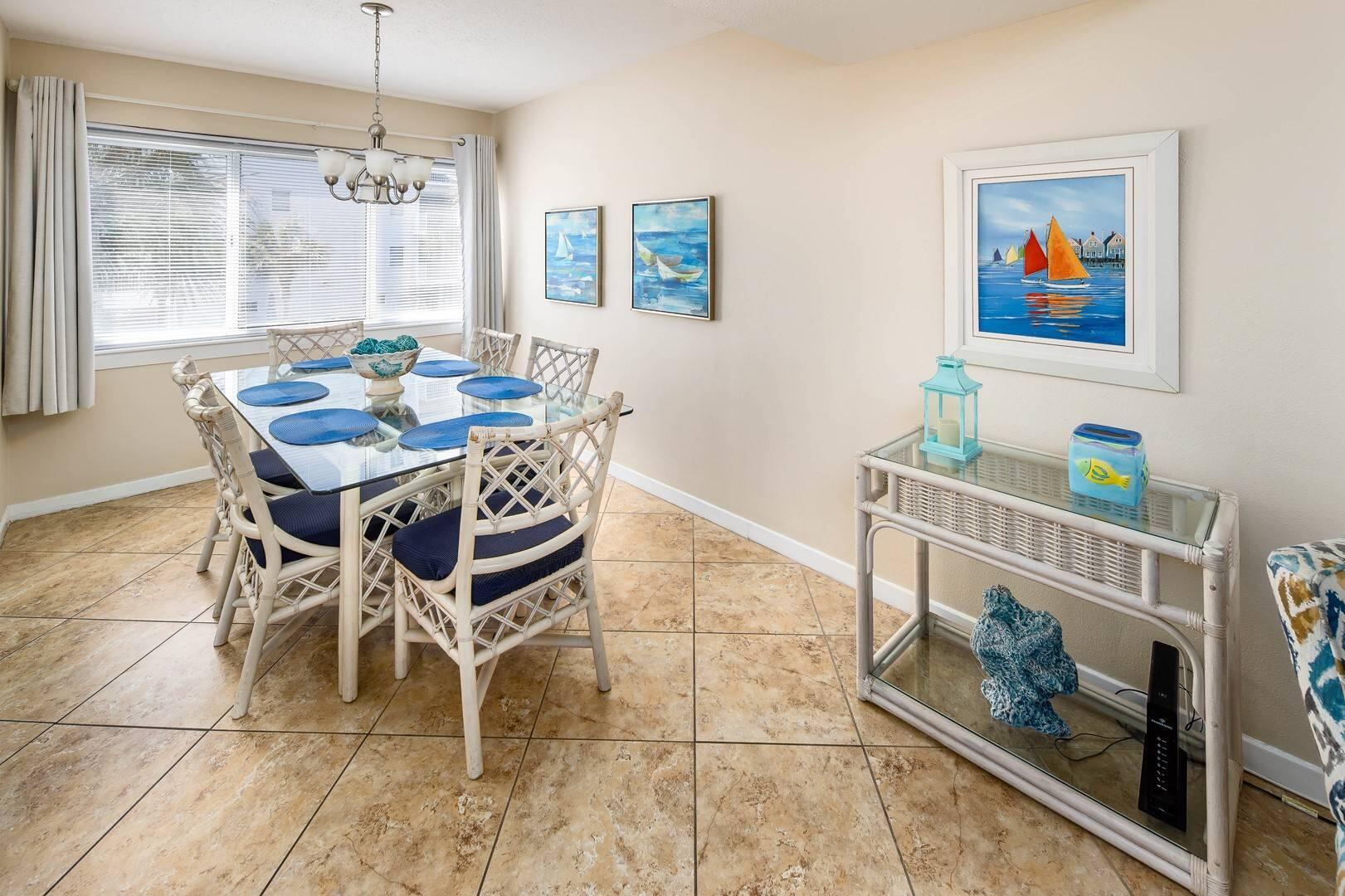 SEASPRAY CONDO - Residential