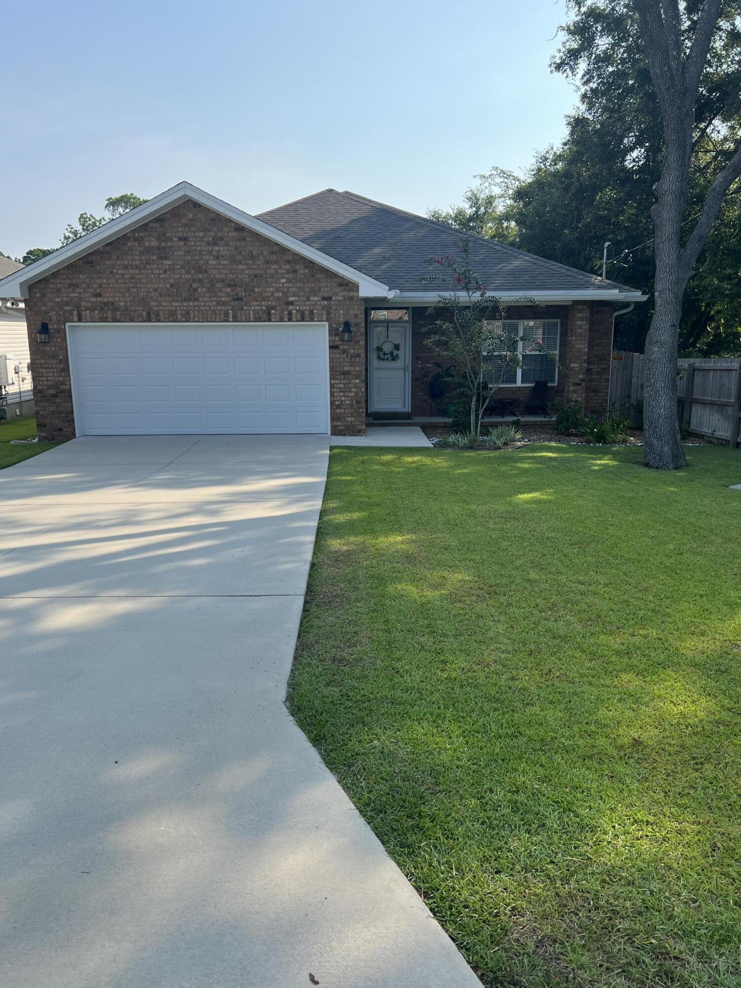 METES & BOUNDS - Residential Lease