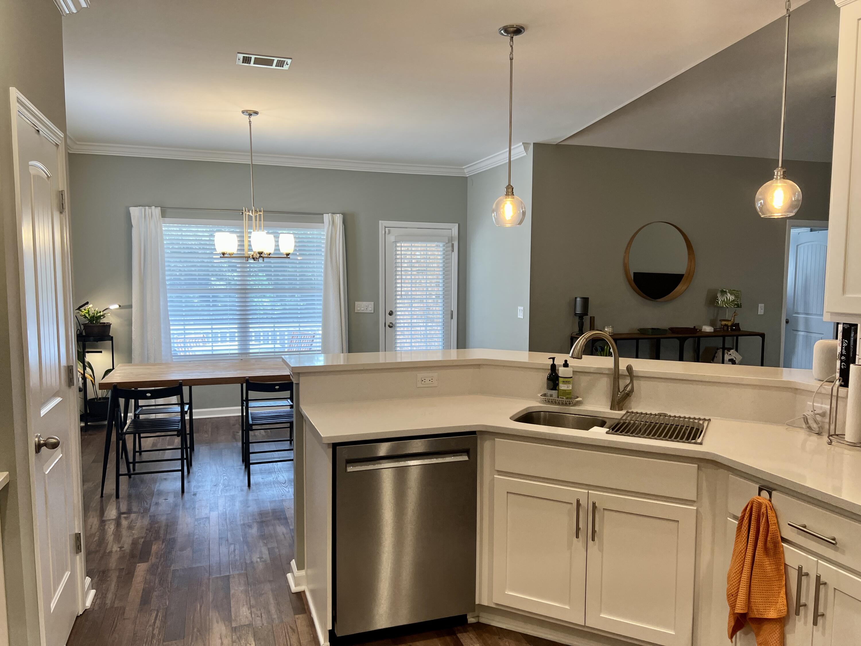 METES & BOUNDS - Residential Lease