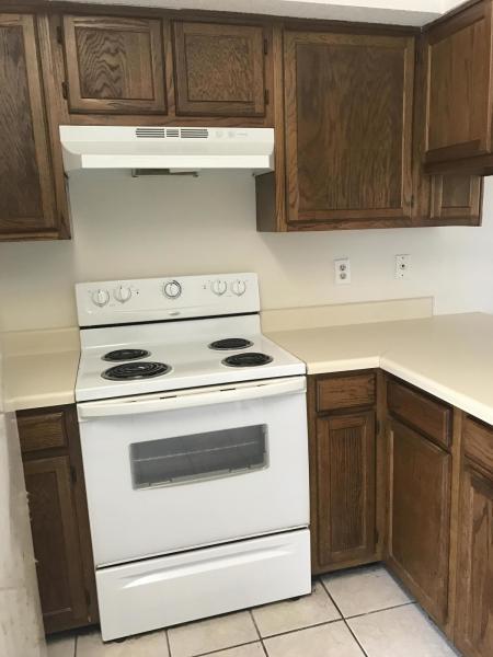 VIKING MANOR PH 1 - Residential Lease