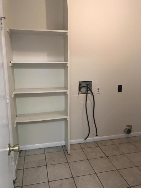 VIKING MANOR PH 1 - Residential Lease