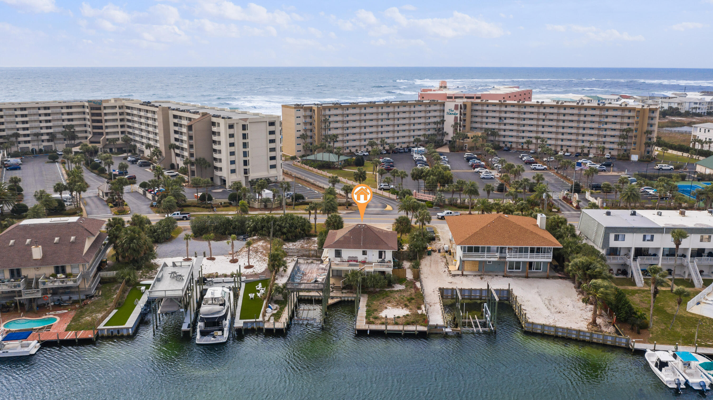 HOLIDAY ISLE - Residential