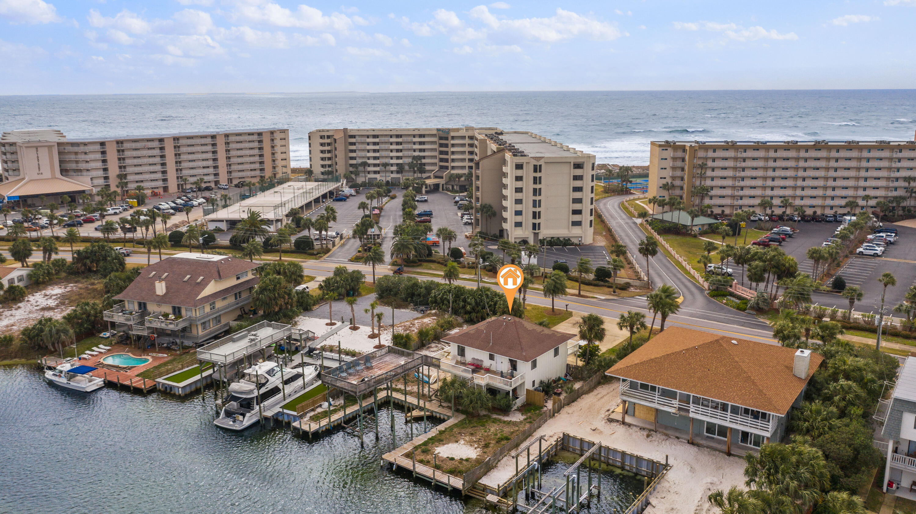 HOLIDAY ISLE - Residential