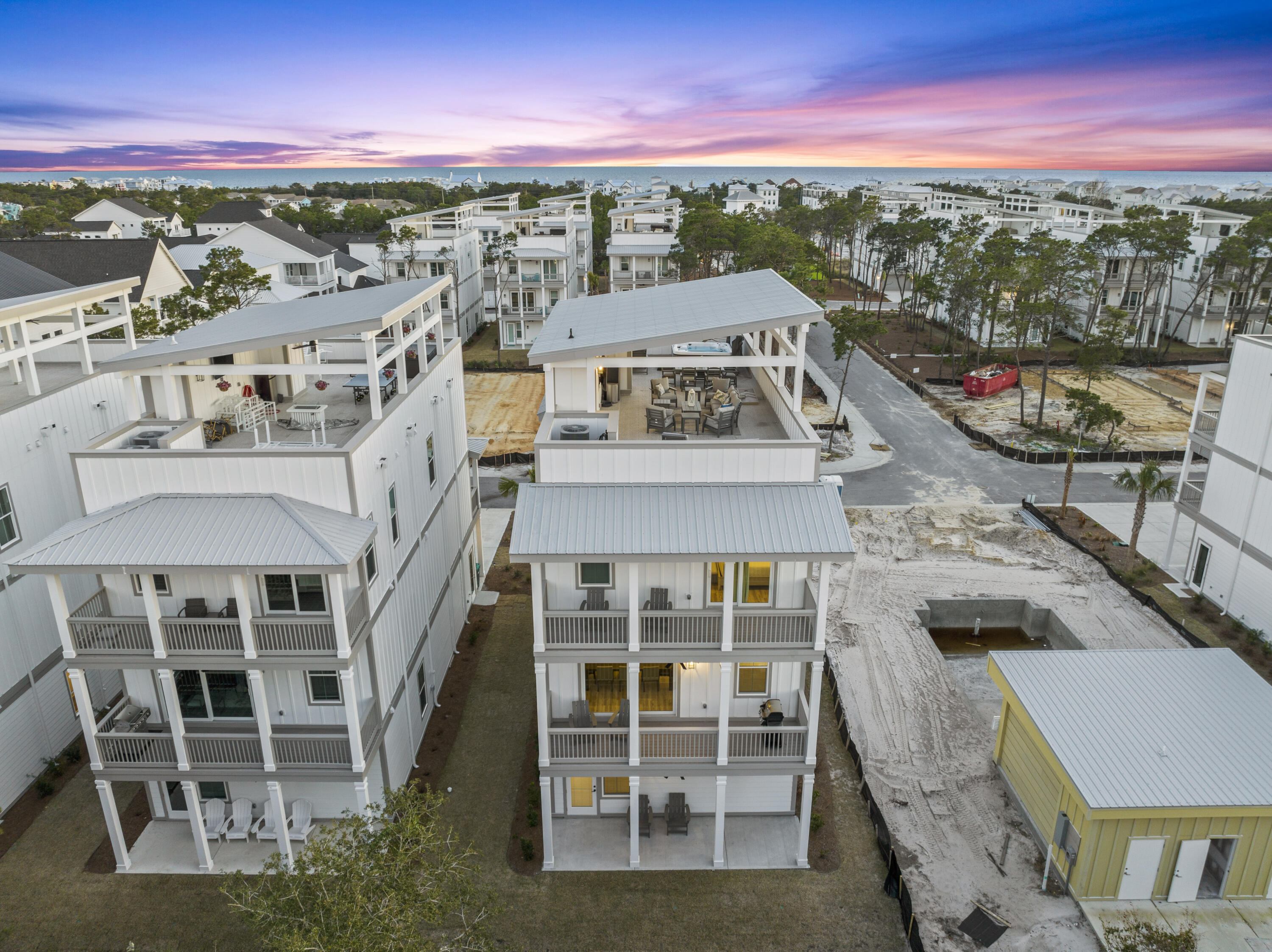Twin Palms - Residential