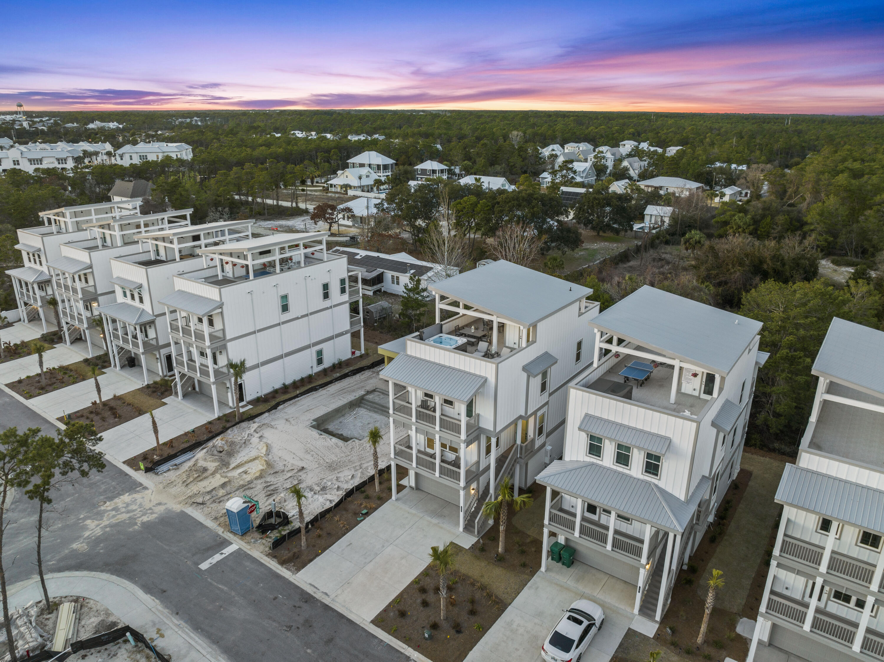 Twin Palms - Residential