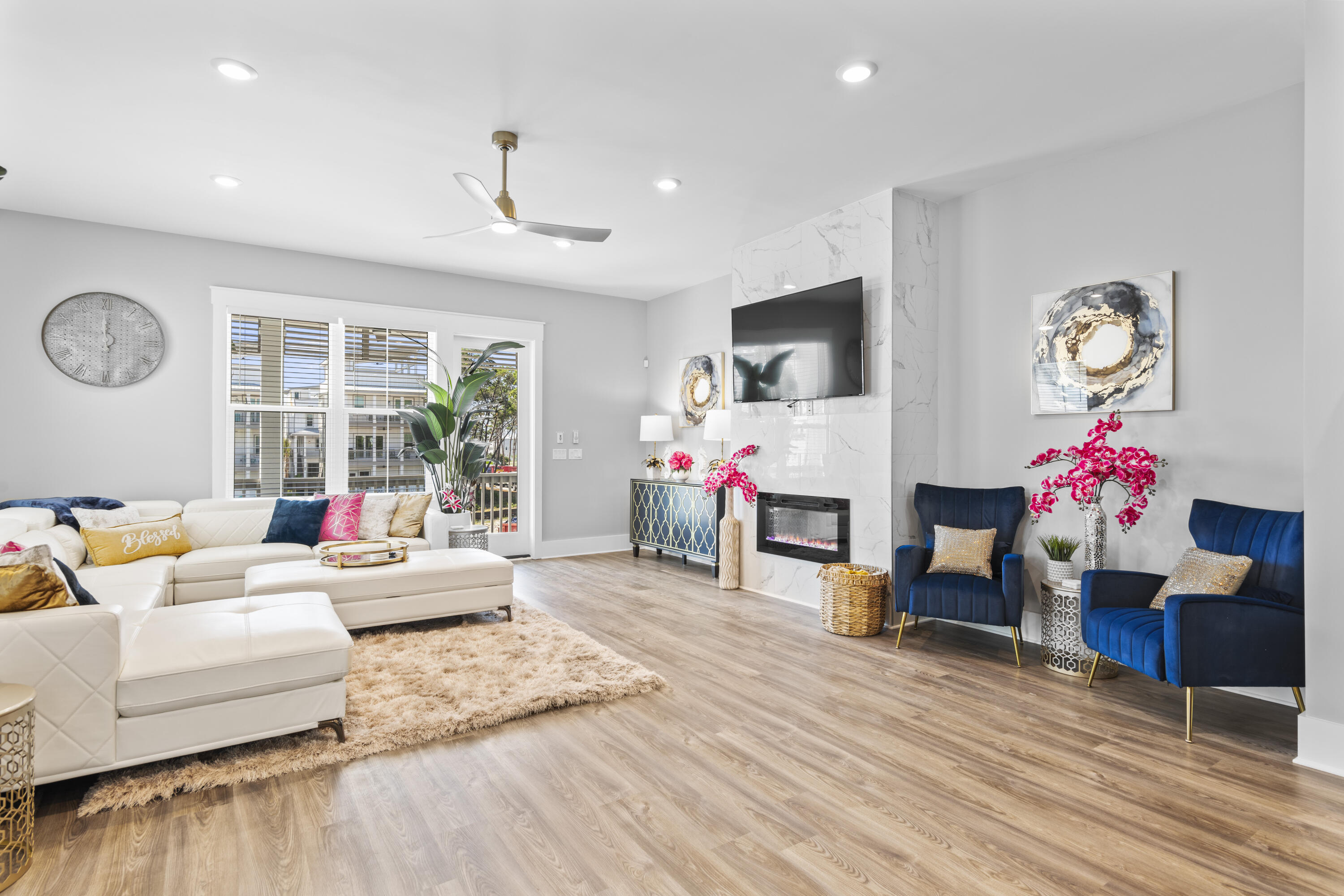 Twin Palms - Residential