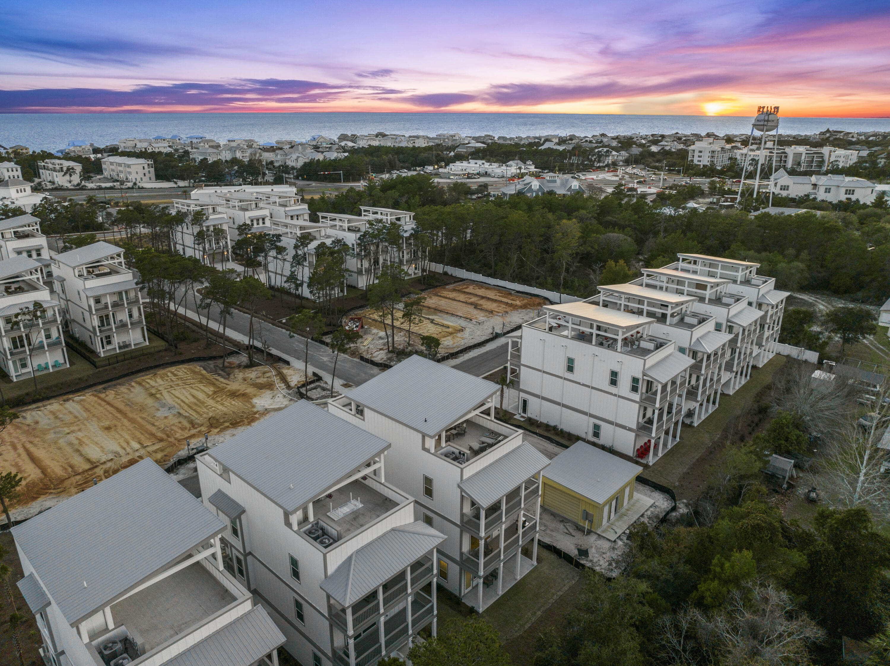 Twin Palms - Residential