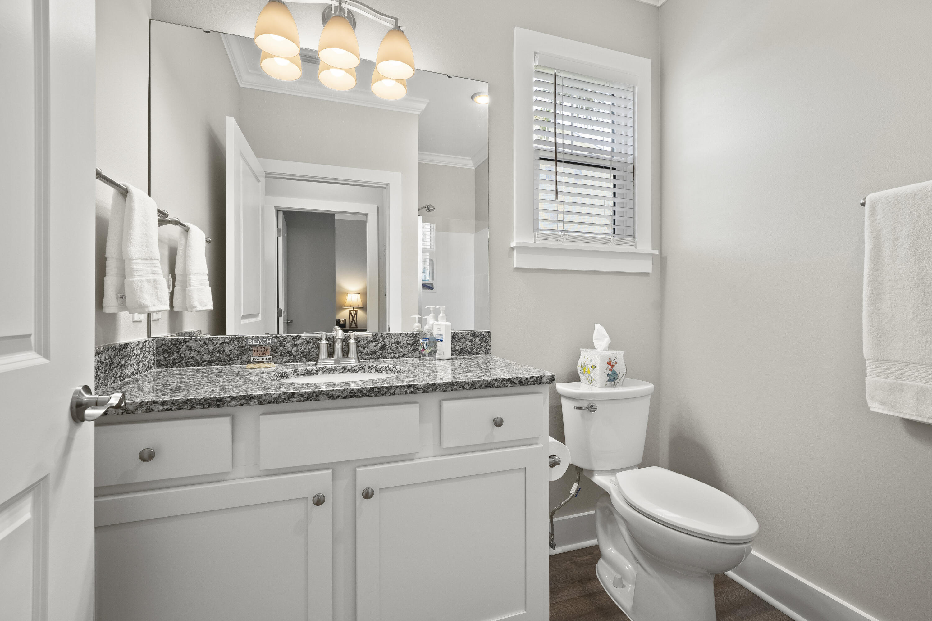 Hidden Lake condominiums - Residential